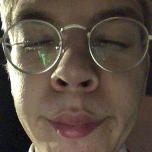 Meet your Posher, Jed